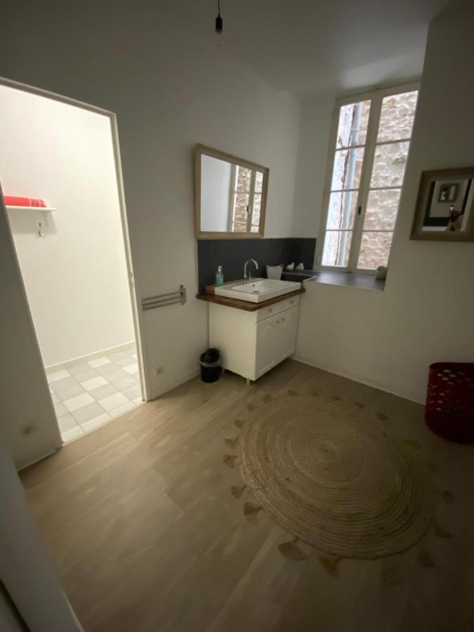 Gite Les Domaines Apartment Avallon Exterior photo